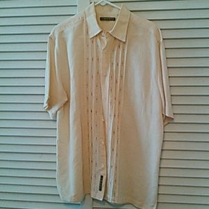 Short sleeve shirt